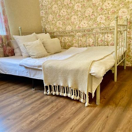 Вірменська 14 Центр З Балконом Не Далеко Від Ж Д Вокзалу Звітні Документи Apartment ลวีฟ ภายนอก รูปภาพ