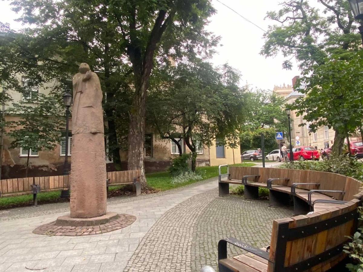 Вірменська 14 Центр З Балконом Не Далеко Від Ж Д Вокзалу Звітні Документи Apartment ลวีฟ ภายนอก รูปภาพ